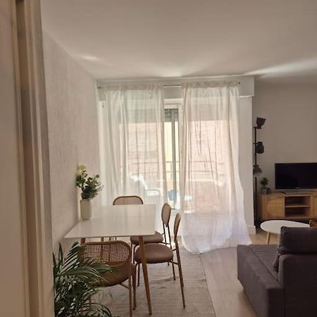 Appartement T2 - Hyeres Gare Exteriör bild