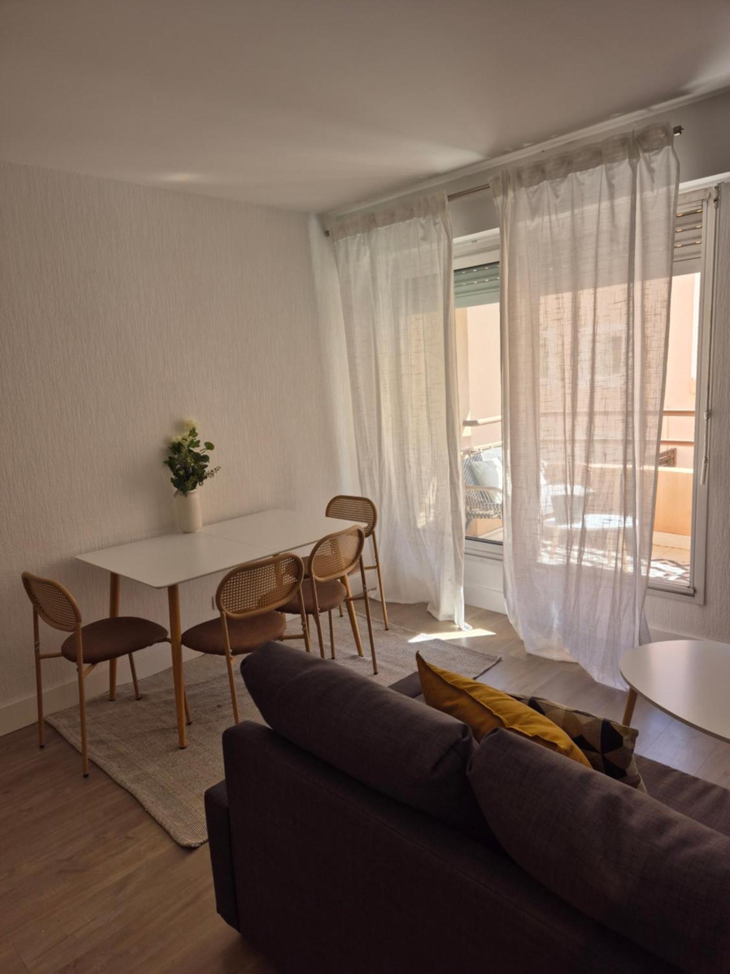 Appartement T2 - Hyeres Gare Exteriör bild